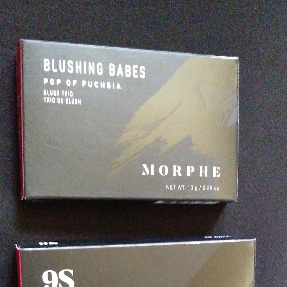 Morphe blushing babes palette